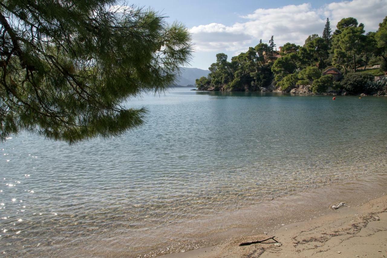 Kalavria Luxury Suites - Magnificent Sea View Of Poros Poros Town Exterior photo