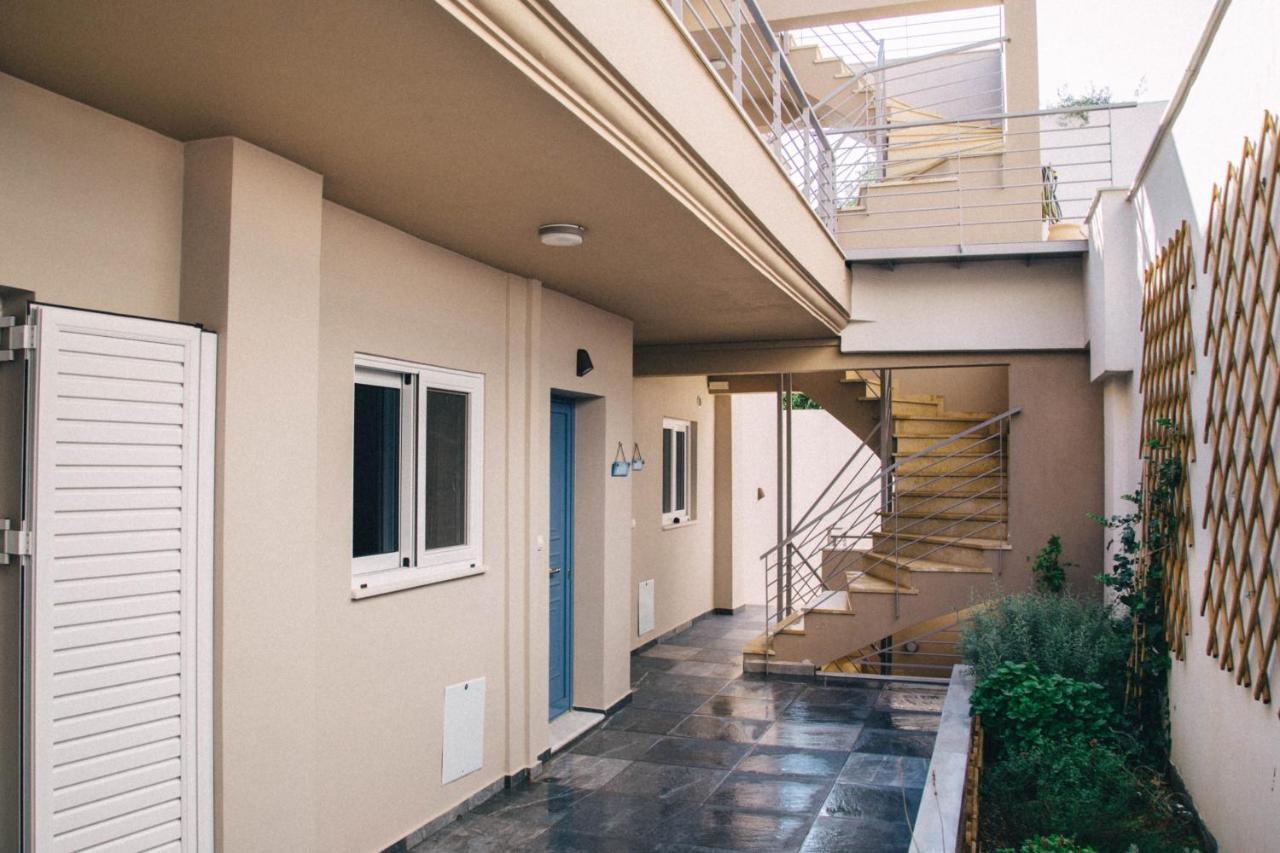 Kalavria Luxury Suites - Magnificent Sea View Of Poros Poros Town Exterior photo